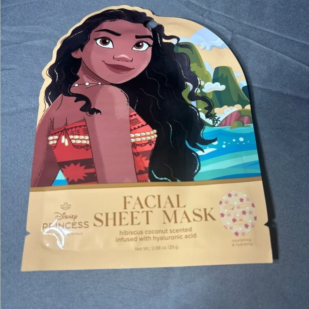 3 pc New Disney Moana Theme Beauty Bundle NWT